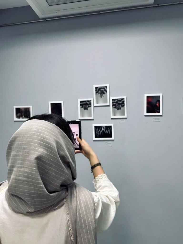 اوهام بر دیوارهای دیدار