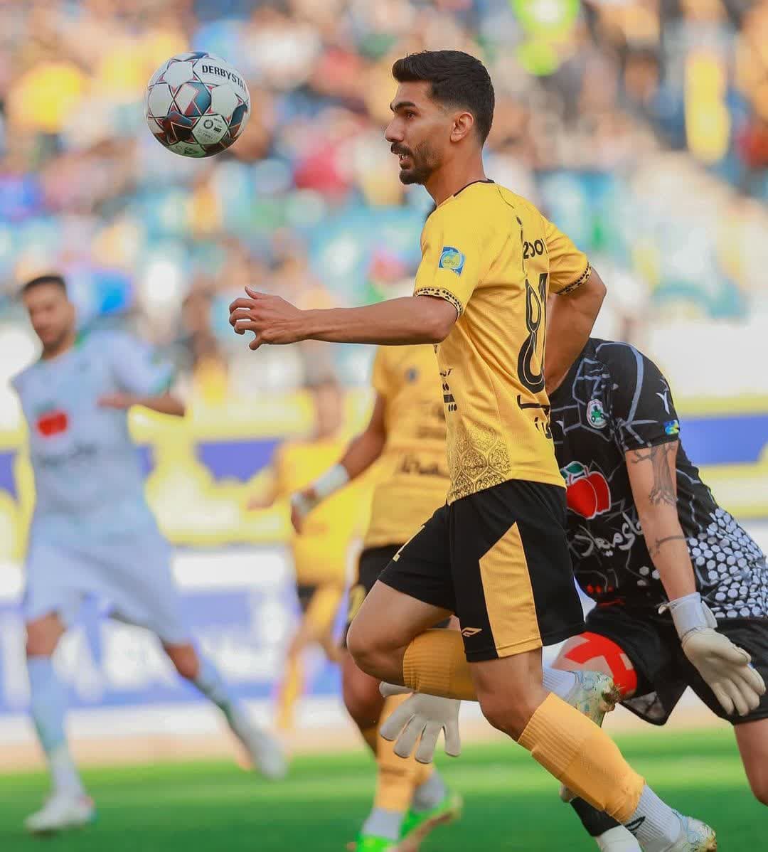 رضا شکاری کیست؟ | بیوگرافی، افتخارات، همسر و ماجرای پیوستن به پرسپولیس 49 رضا شکاری (10)