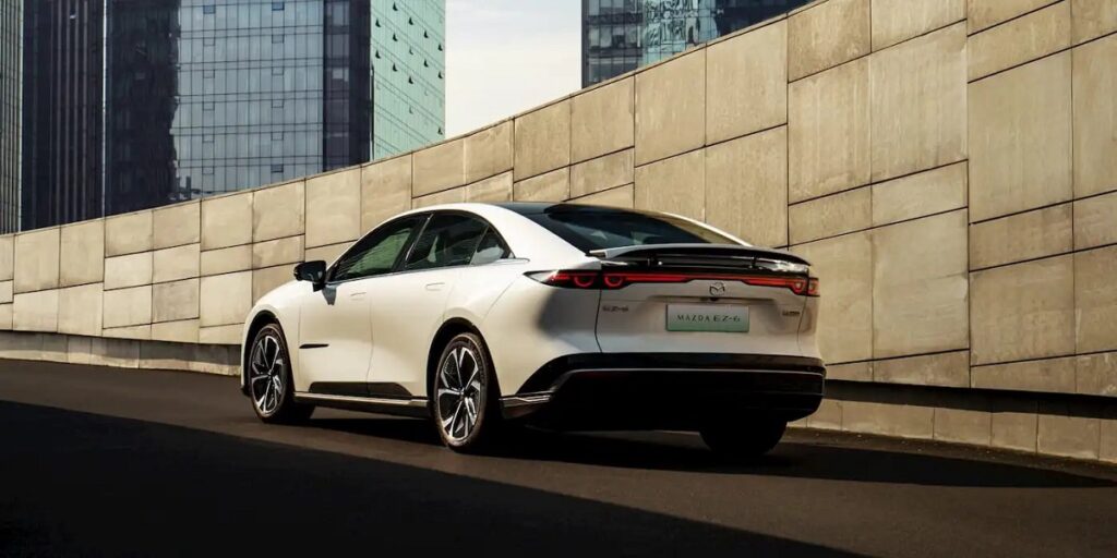 سدان برقی مزدا EZ-6 در قالب نسخه اسپرت اراعه خواهد شد_اصفهانیا