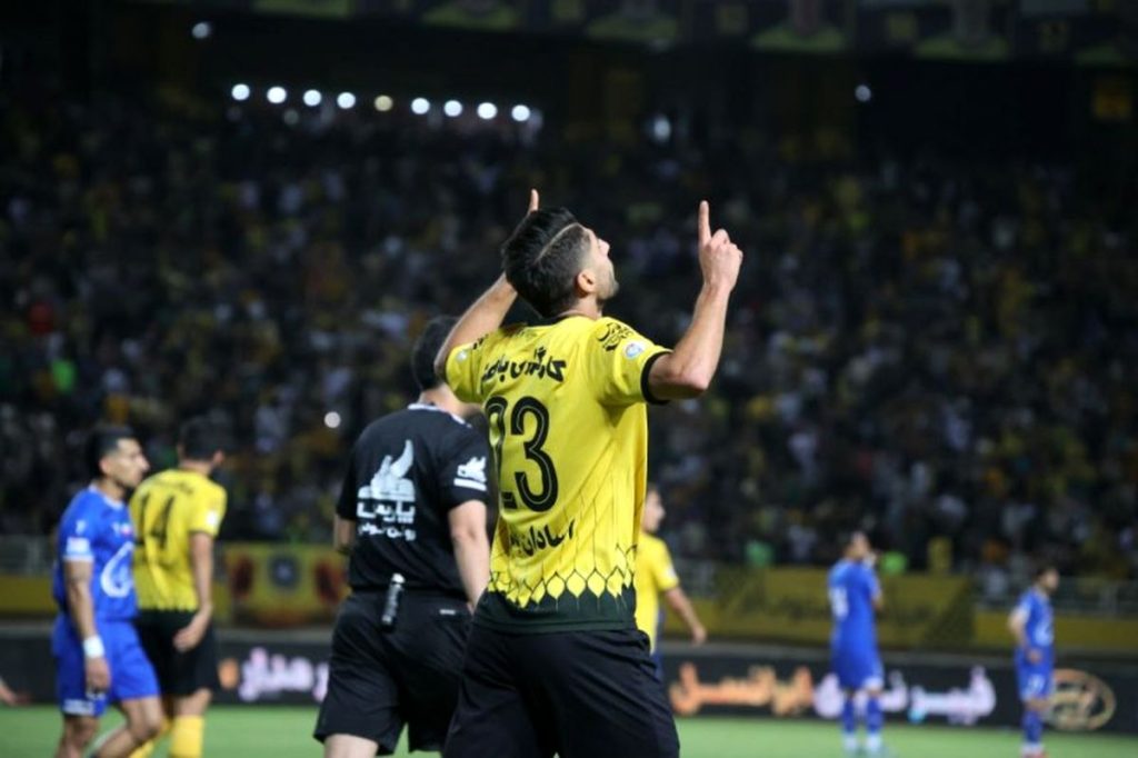 محمدمهدی محبی؛ تک خال هنرمند سپاهان