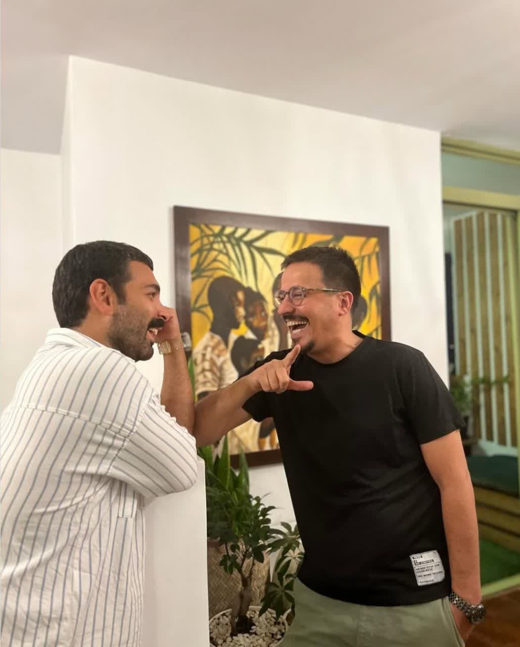 بیوگرافی کامل حسین سلیمانی | از مهر مادری تا جزر و مد + عکس و اینستاگرام 40 حسین سلیمانی (12)