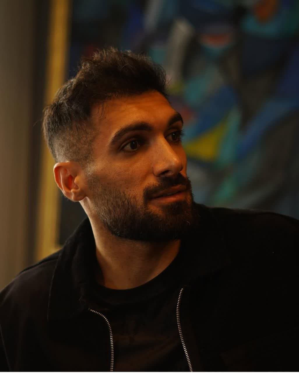 بیوگرافی عارف آقاسی | جزئیات قرارداد ۱۸۰ میلیاردی با پرسپولیس و اسبق فوتبالی 32 عارف آقاسی