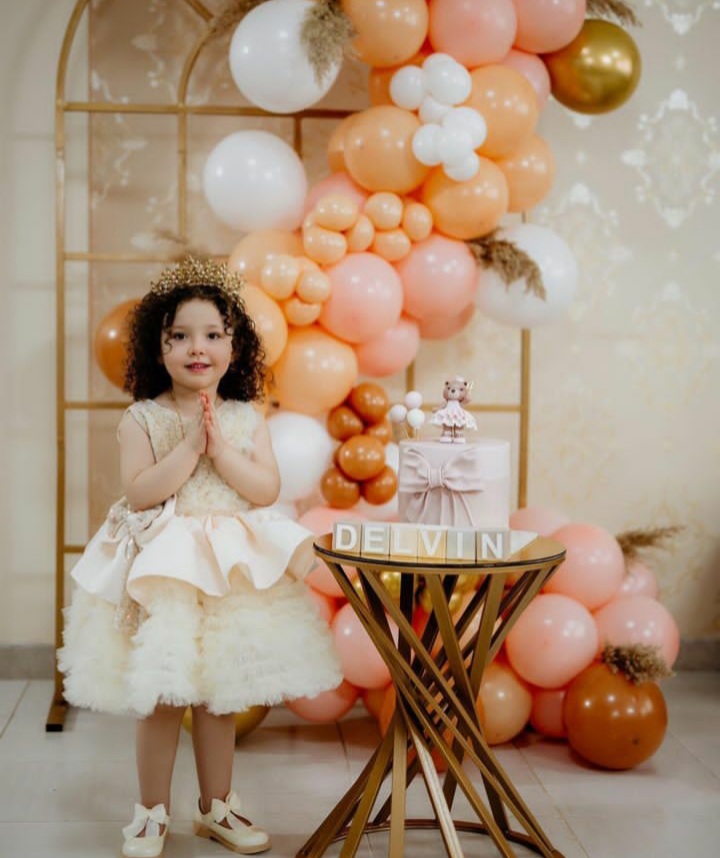 تم تولد دخترانه (13)