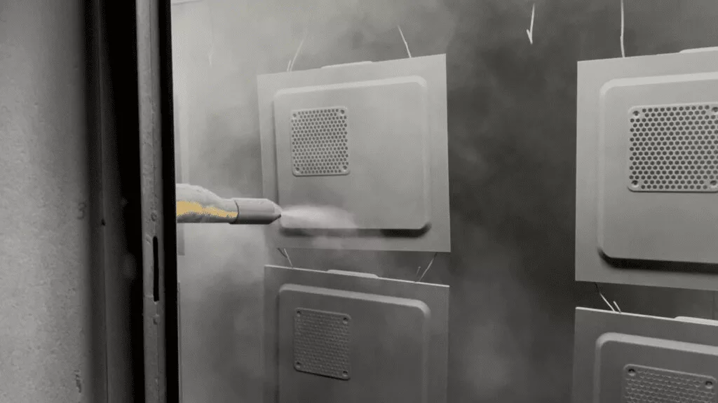 گزارش اختصاصی از کارخانه گرین؛ از ورق خام تا کیس و پاور نهایی_اصفهانیا 17 1748713410 520 گزارش اختصاصی از کارخانه گرین؛ از ورق خام تا کیس.webp