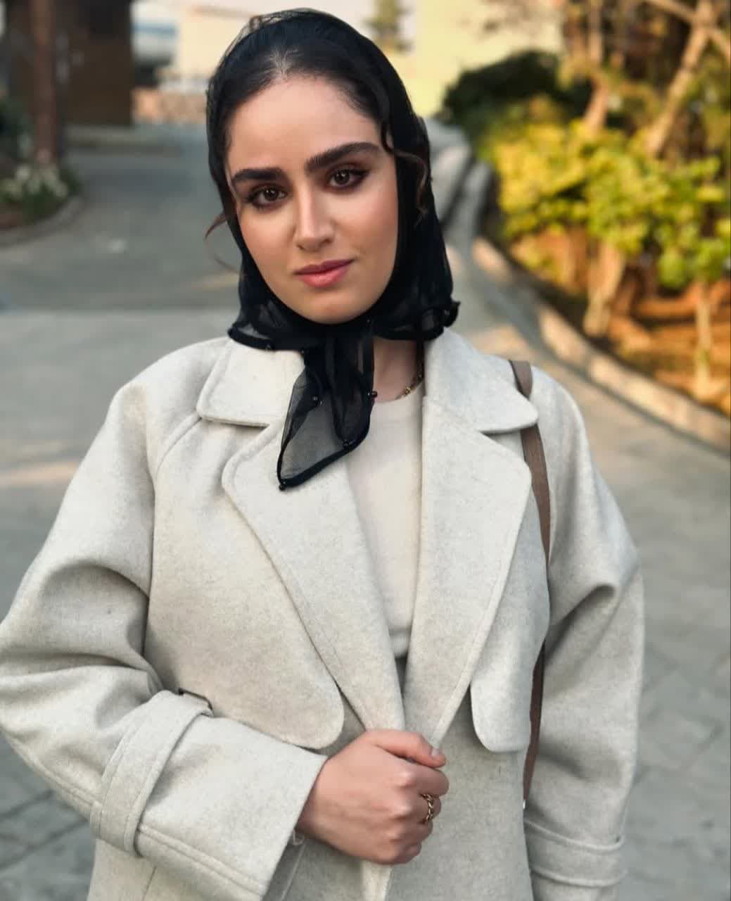 Hanieh Gholami (19)