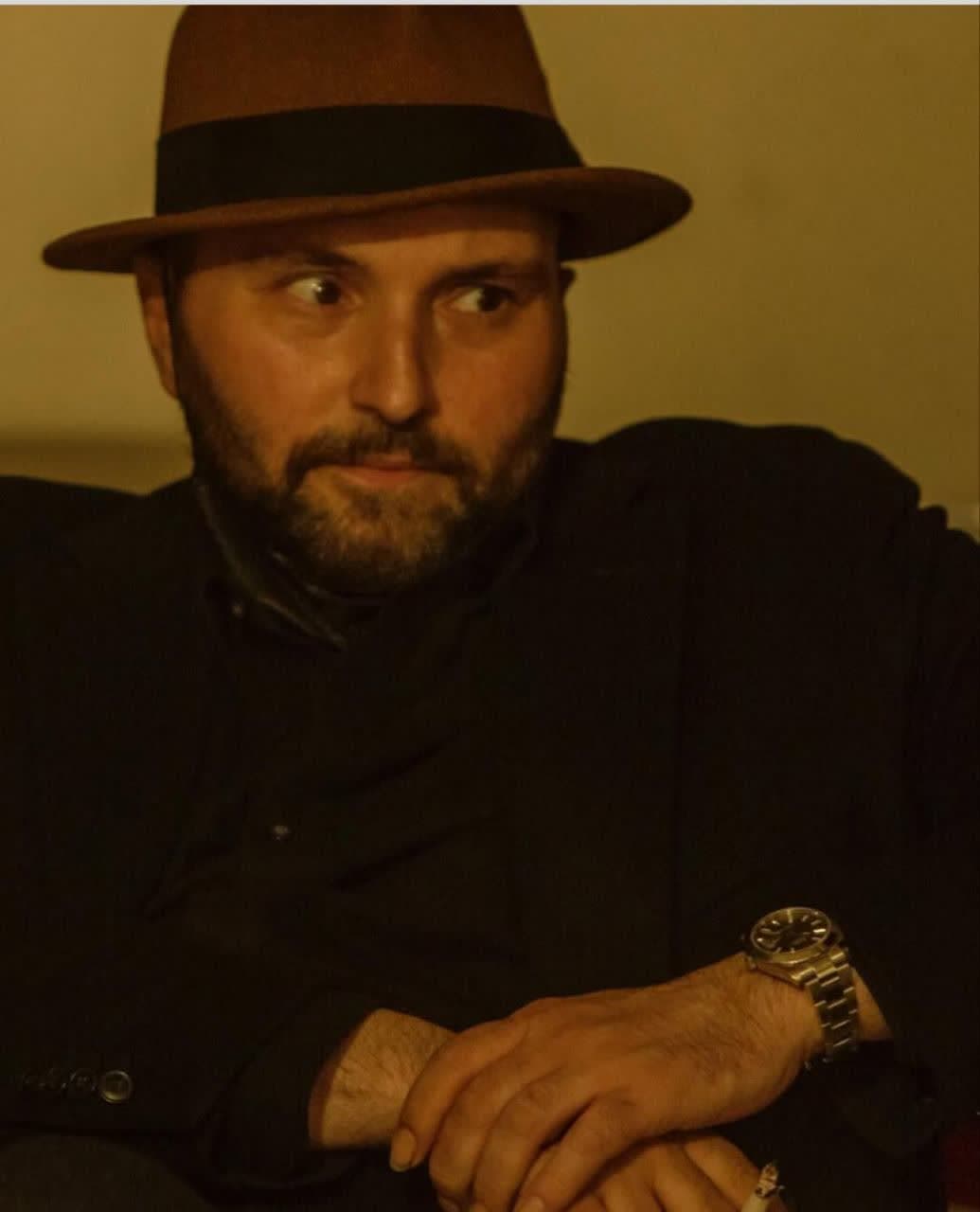 بیوگرافی و کارنامه هنری اکتای براهنی؛ کارگردان فیلم «پیرپسر» 26 اکتای براهنی