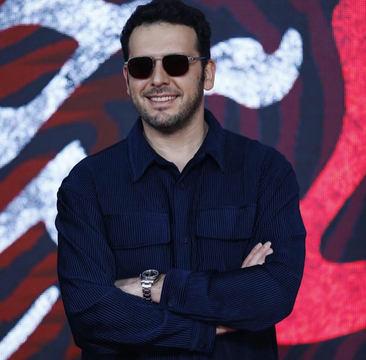 بیوگرافی پدرام شریفی | از «ماهی و گربه» تا «کنکل» با عکس تازه