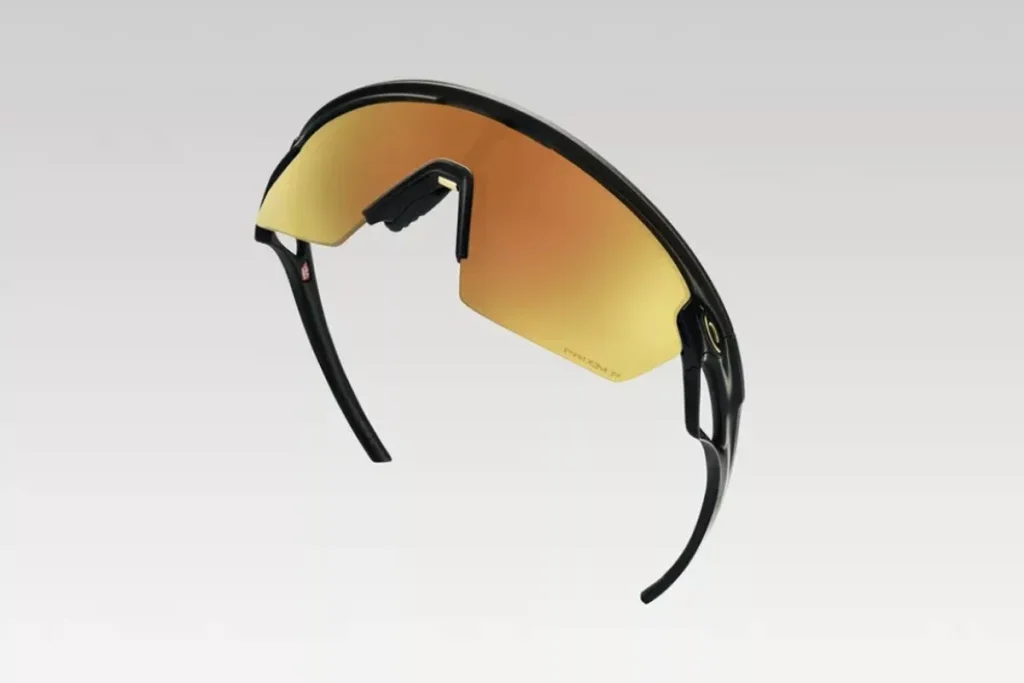 متا انگارً با همکاری پرادا عینک هوشمند تجهیزبه هوش مصنوعی می‌سازد_اصفهانیا