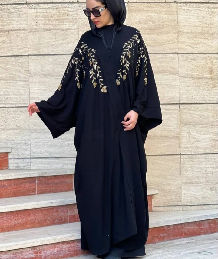 مانتو مشکی محرم