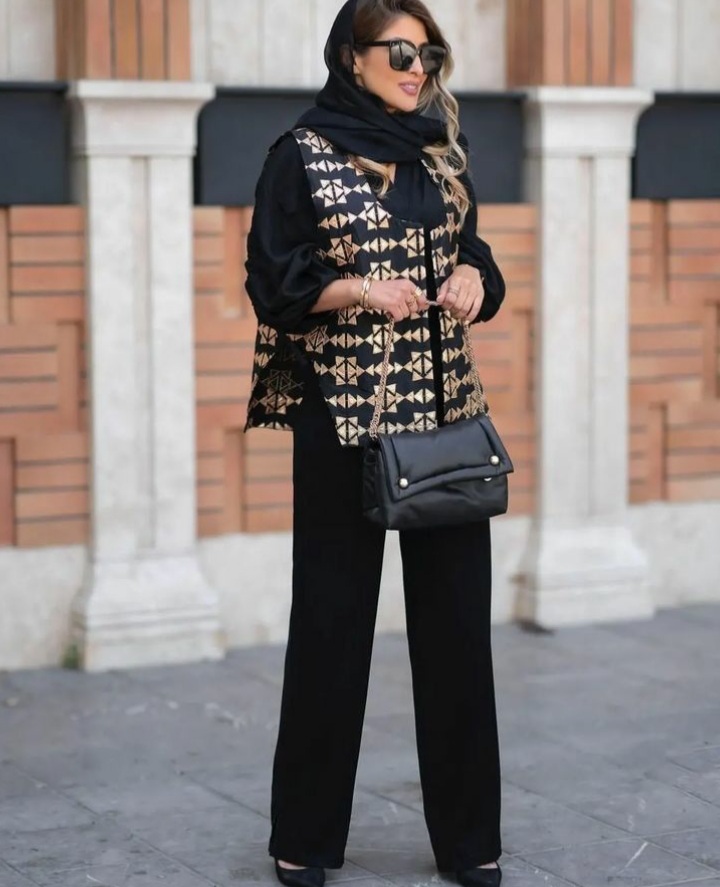 مانتو مشکی محرم