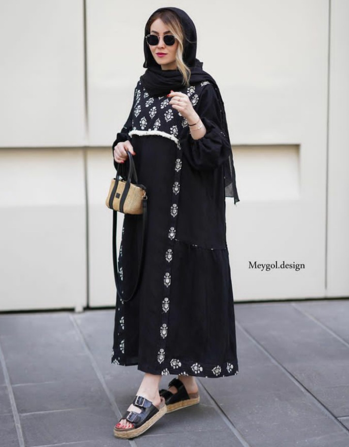 مانتو مشکی محرم