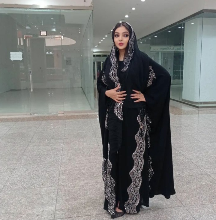 مانتو مشکی محرم