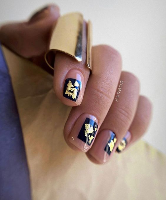 مدل لاک و دیزاین ناخن مشکی اختصاصی ماه محرم 137 طرح ناخن مشکی دخترانه