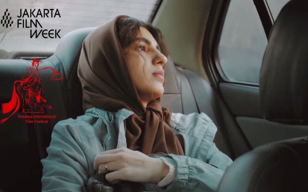 بیوگرافی بنفشه ریاضی بازیگر نقش سپیده در سریال تاسیان + عکس و جزئیات 29 بنفشه ریاضی