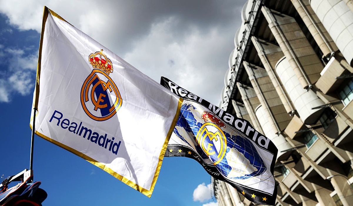 کوییز ۳۰ سوالی در رابطه باشگاه رئال مادرید_اصفهانیا 92 واژه Real در اسم تیم رئال مادرید به چه معناست؟