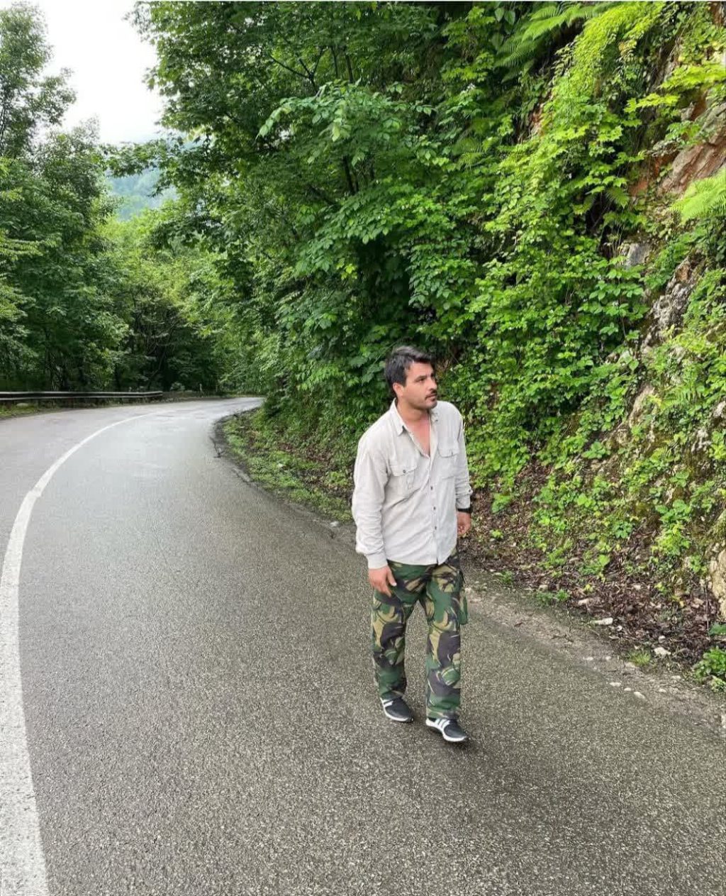 محسن غفاری (2)