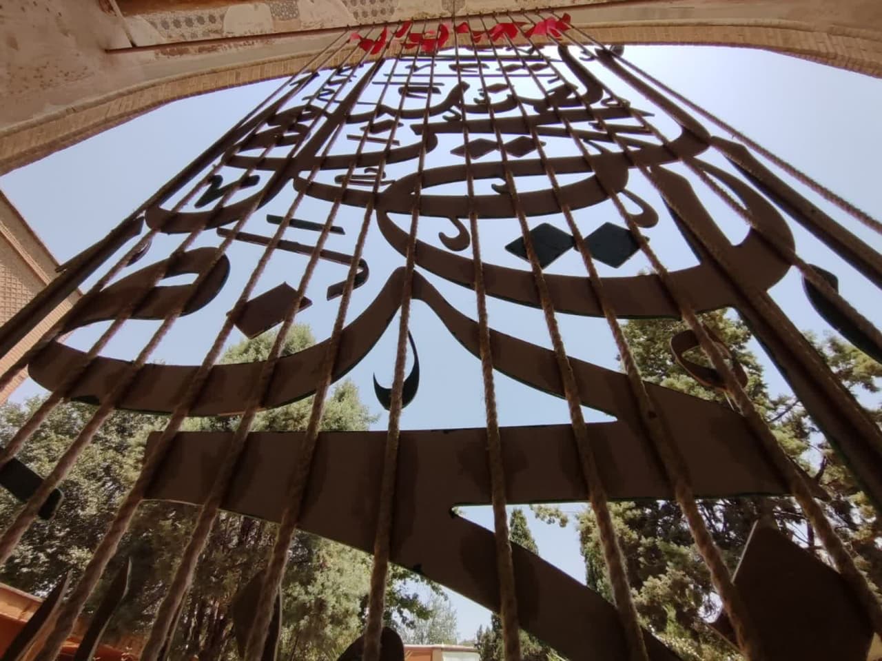 هماهنگی هنر معاصر با فضای تاریخی 6 photo_2025-07-22_12-15-58