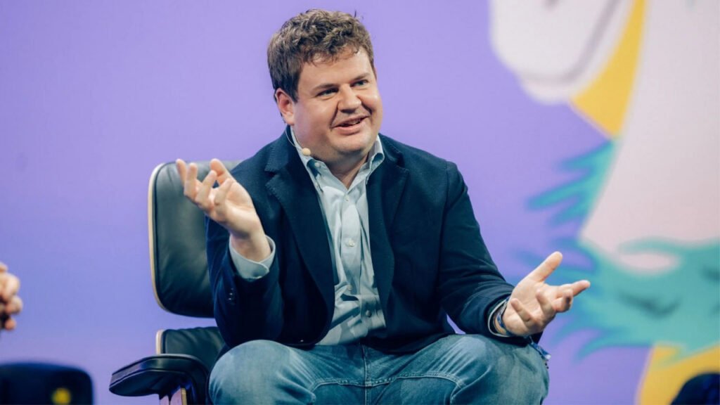 کاربران باید صحت جواب‌های هوش مصنوعی را بازدید کنند_اصفهانیا