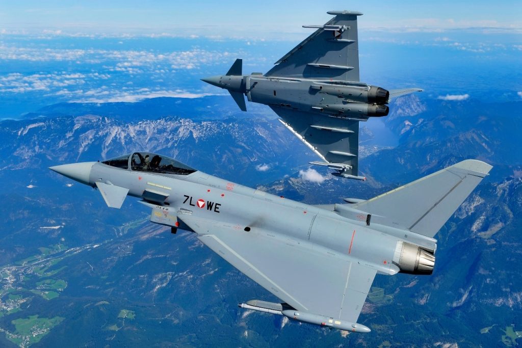 چه کشوری بهترین هواگردهای نظامی را دارد؟_اصفهانیا 44 Eurofighter Typhoon