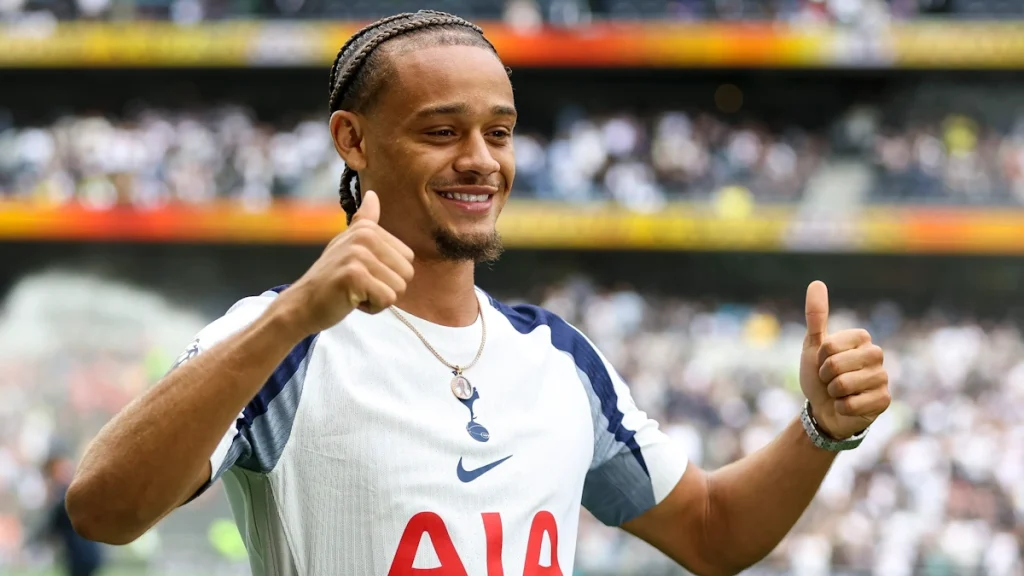 ژاوی سیمونز تاتنهام