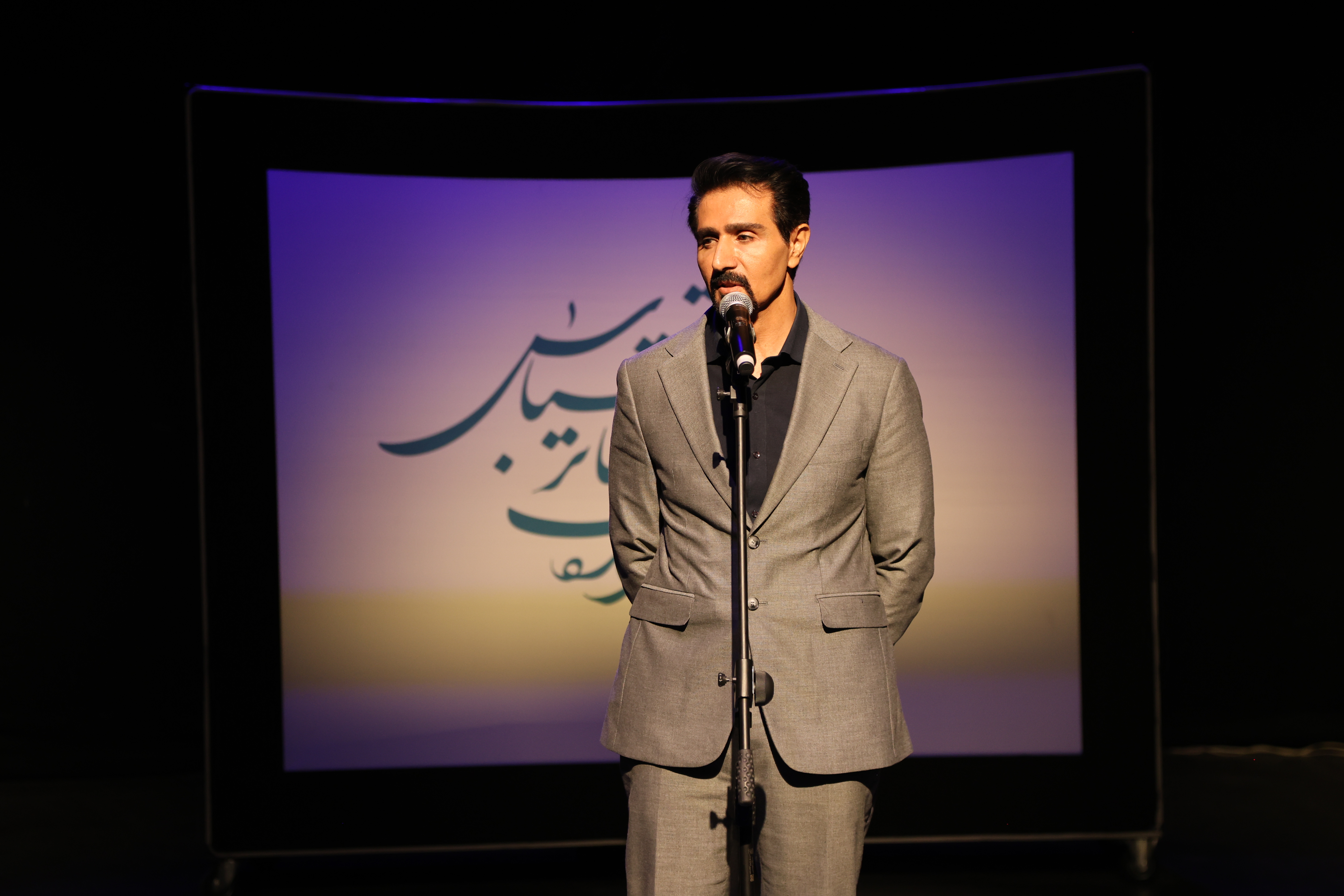 جشنواره ملی تئاتر اقتباس؛ پلی بین ادبیات و نمایش ایران 10 0B9A3451