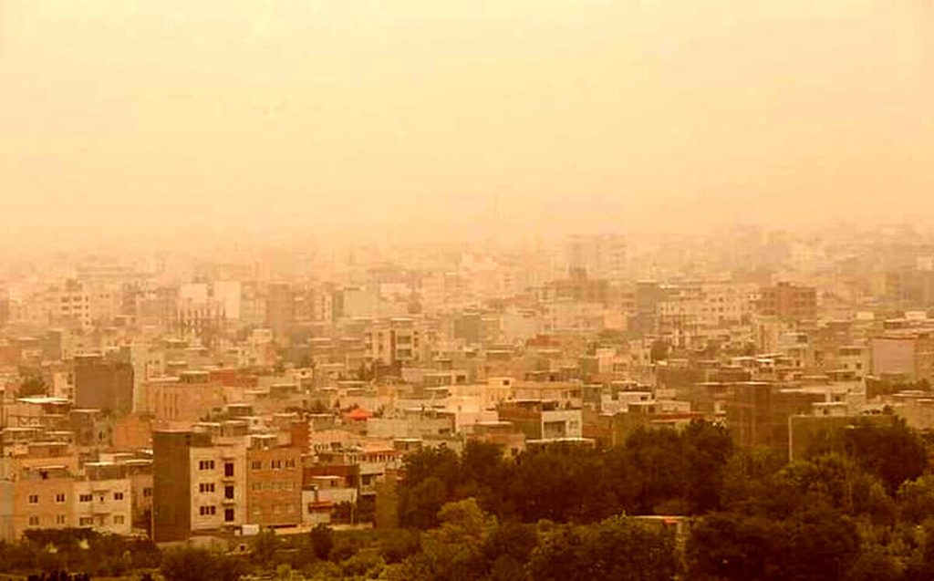 آلودگی هوا اصفهان امروز ۳۰ مهر ۱۴۰۴؛ حالت قرمز در کردآباد و نارنجی در ۳ منطقه