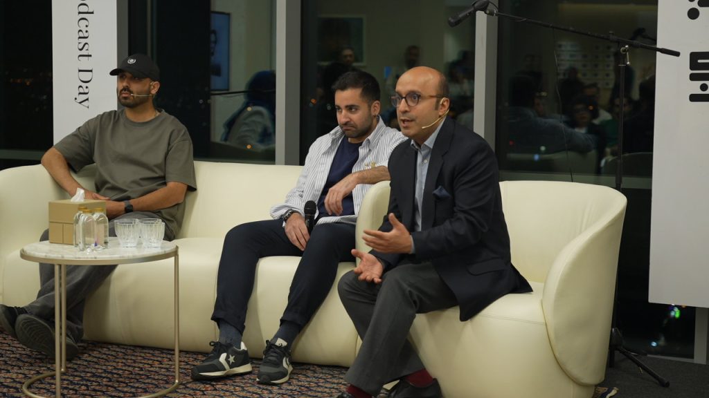 پادکست فارسی از چالش‌های دوران بلوغ خود می‌گوید اصفهانیا